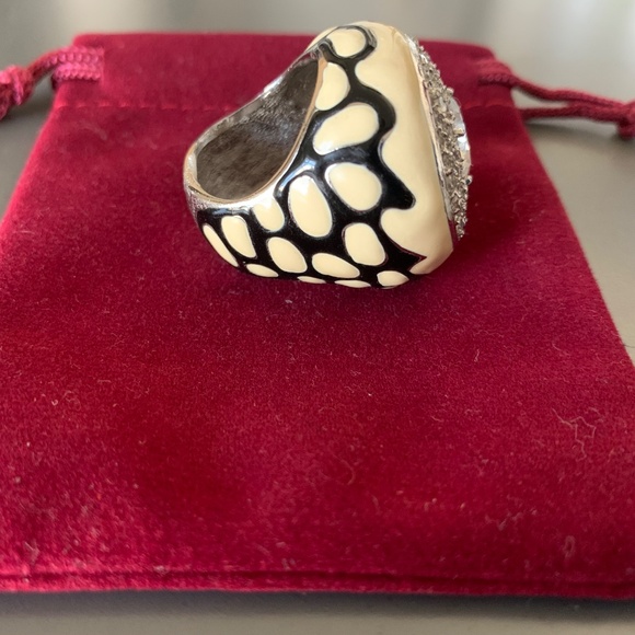 Vintage Style Enamel Dome Cocktail Ring Pavé Crystal Statement Jewelry – Black C - Picture 3 of 5